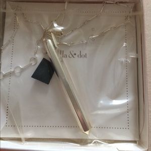 Stella Dot rebel necklace silver pendent